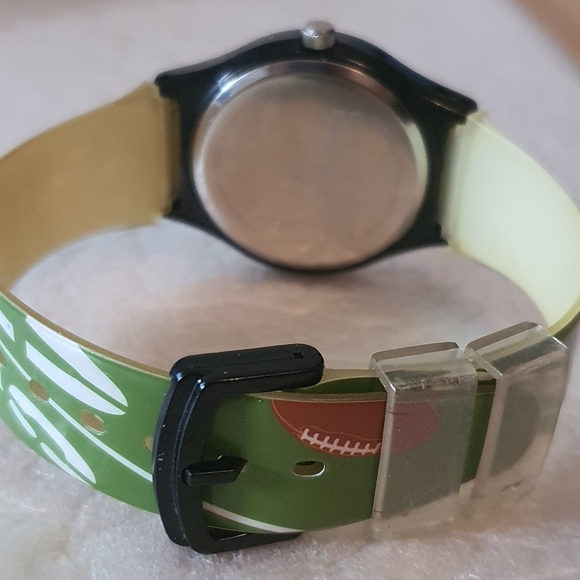 Game Time Seattle Seahawks Black/Green Unisex Watch - Picture 3 of 4